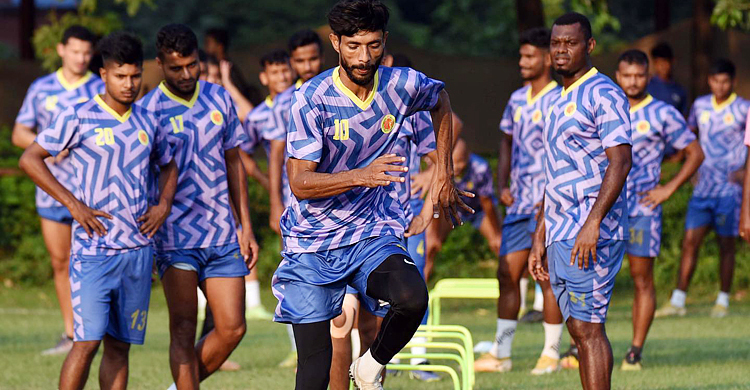 সব শিরোপা জিততে চায় আবাহনী