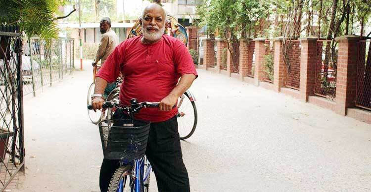 না ফেরার দেশে চলেই গেলেন রেফারি আবদুল আজীজ