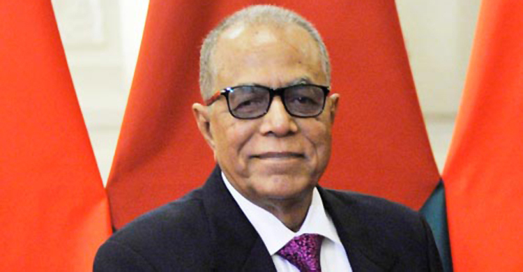 দেশের পথে রাষ্ট্রপতি