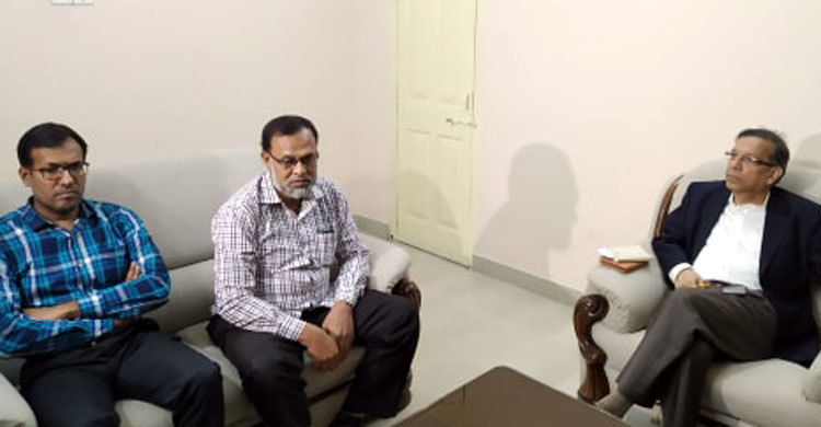আবরারের পরিবারের জন্য সব সময় দরজা খোলা : আইনমন্ত্রী