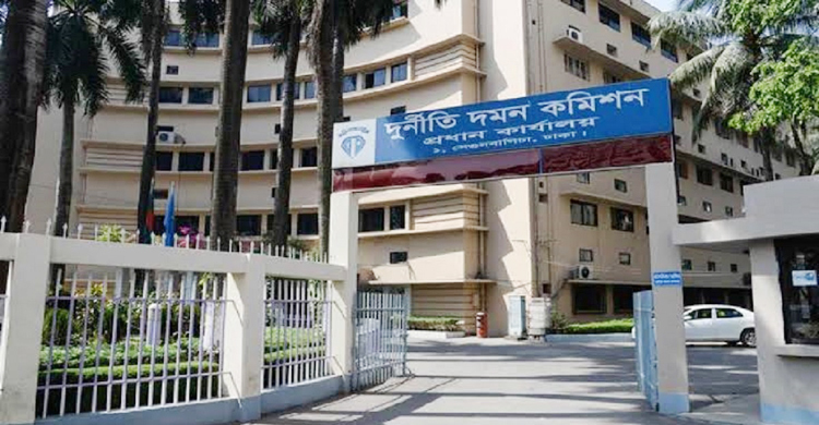 ACC prosecutes 7 for embezzling Tk 9.15cr