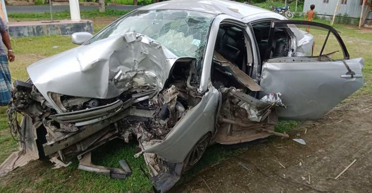 দেশে ফিরলেও বাড়ি ফেরা হলো না প্রবাসীসহ পরিবারের ৩ জনের