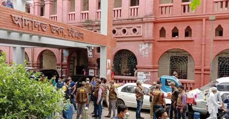 ২৮ কোটি টাকার চেক চুরি: আইনজীবীর বিরুদ্ধে মানহানি মামলা