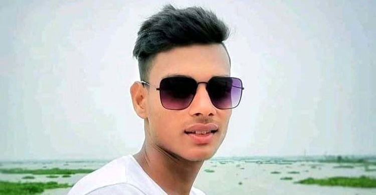 দুপচাঁচিয়ায় ট্রাকের ধাক্কায় দুই যুবক নিহত