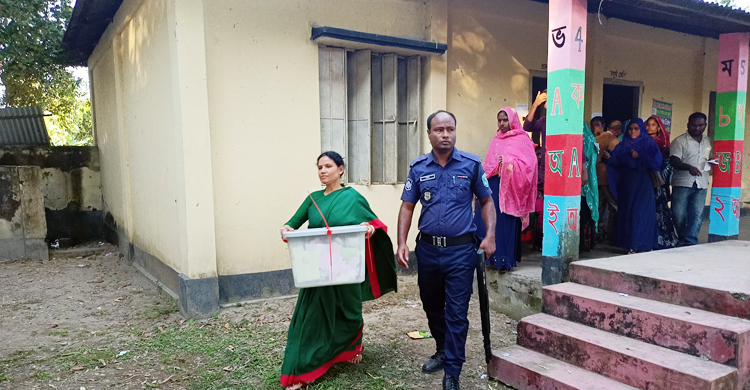 আদিতমারীতে আওয়ামী লীগের প্রার্থীর জয়জয়কার