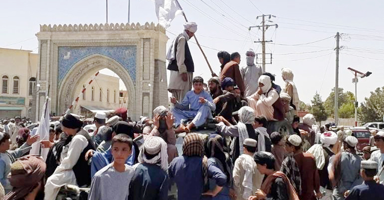 ‘They sold us out’: Afghans in disbelief over Taliban gains