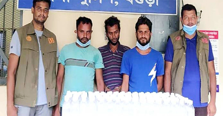 লকডাউনে মদ বিক্রি, গ্রেফতার ৩ মাদক ব্যবসায়ী