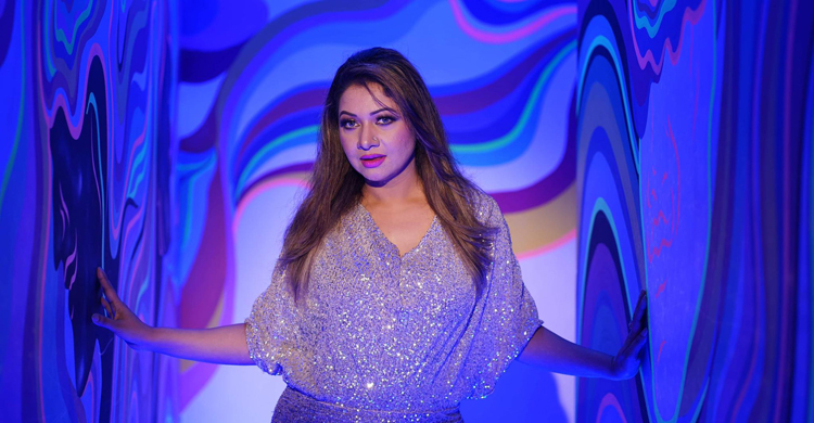 আঁখি আলমগীরের ‘পিয়া গিয়েছে দুবাই’