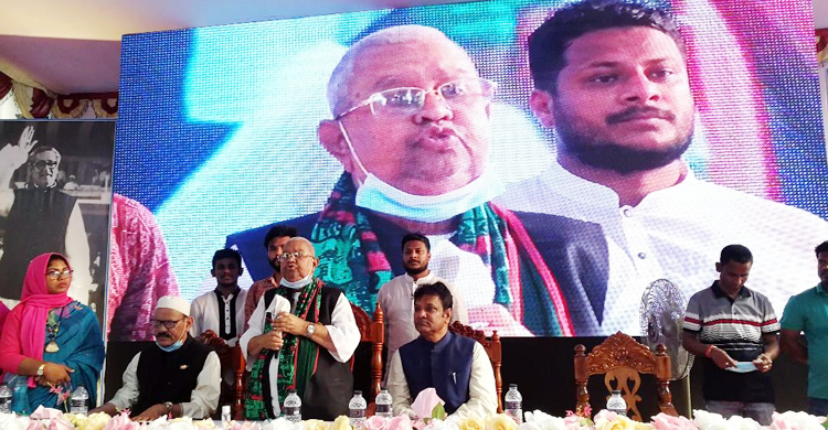 নাগরিক সংবর্ধনা পেলেন একুশে পদকপ্রাপ্ত ফজলুর রহমান খান ফারুক