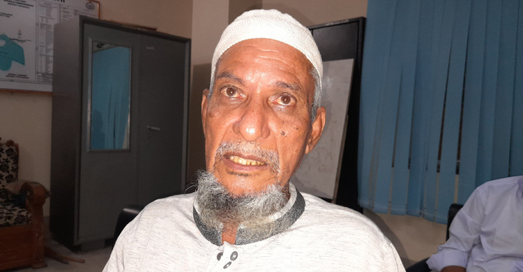 কোম্পানীগঞ্জ উপজেলা আ.লীগের সভাপতিকে লাঠি দিয়ে পেটানোর অভিযোগ