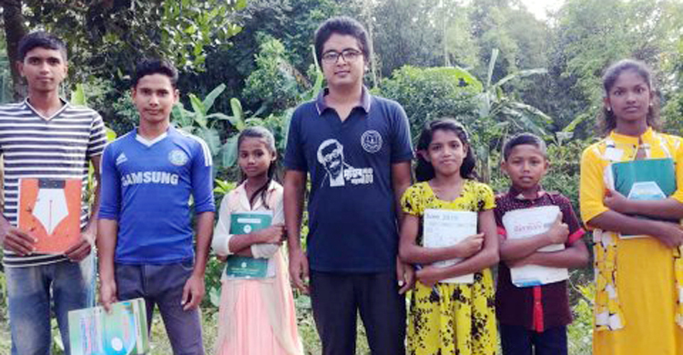 করোনার ছুটিকে অন্যভাবে কাজে লাগালেন বিশ্ববিদ্যালয় ছাত্র