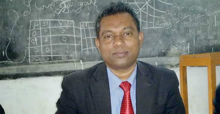 এক্সপ্রেসওয়েতে ডাম্পট্রাকের ধাক্কায় প্রাণ গেলো কলেজশিক্ষকের