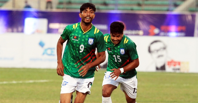 জাতীয় দলে ফের দুঃসংবাদ, কাতার যেতে পারেননি জীবন
