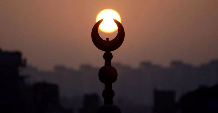 যেসব কাজের কারণে কবুল হওয়া আমল নষ্ট হয়