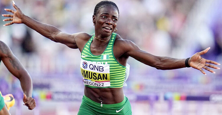 দু’ঘণ্টায় দু’বার বিশ্বরেকর্ড গড়লেন নাইজেরিয়ান অ্যাথলেট