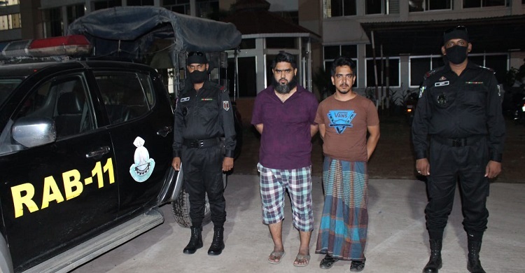 সিদ্ধিরগঞ্জের শীর্ষ চাঁদাবাজ 'মুরগী রিপন' সহযোগীসহ গ্রেফতার