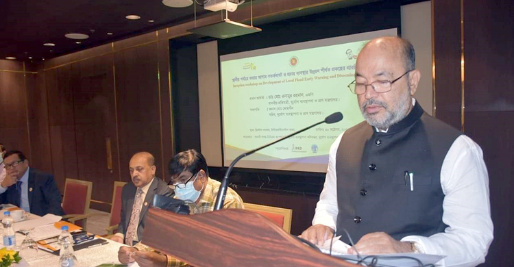 ভয়েস মেসেজের মাধ্যমে বন্যার পূর্বাভাস দিতে কাজ করছে সরকার