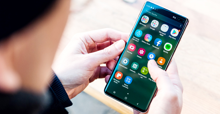 আপনাআপনি ফোনের অ্যাপ আপডেট বন্ধ করার উপায়