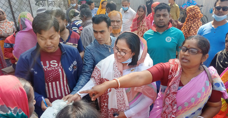 শপথ নেয়ার আগেই জনগণের সেবায় নড়াইলের প্রথম নারী মেয়র