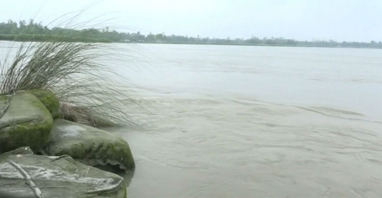 বন্যা পরিস্থিতির অবনতি, বিপৎসীমার ওপরে আরও ৩ নদী