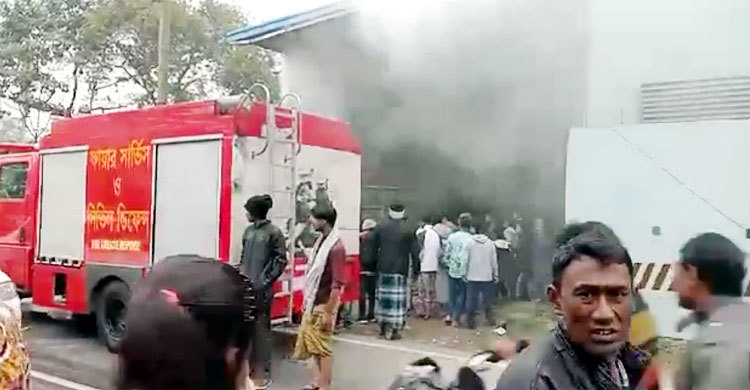 না.গঞ্জে স্পিনিং মিলে আগুন