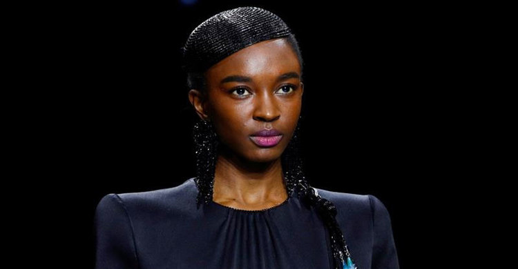 Armani says fashion marketing is 'raping' women