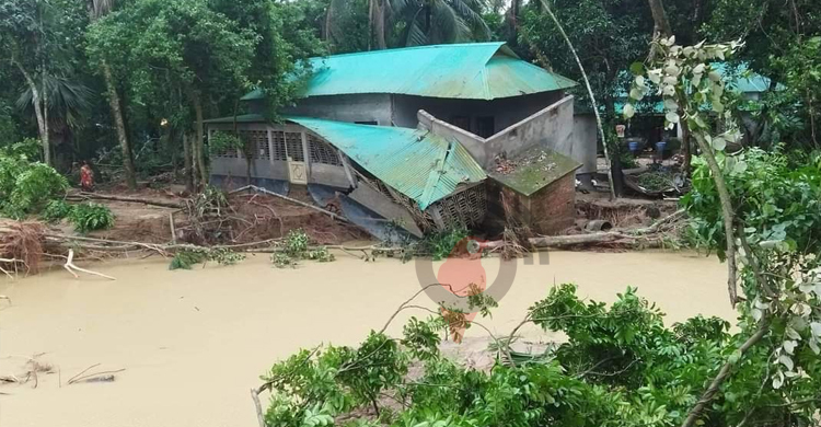 নেত্রকোনায় ৭ লাখ মানুষ পানিবন্দি, উদ্ধারে সেনাবাহিনী