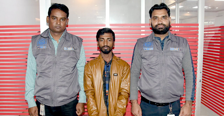 কম মজুরিতে কাজে যেতে অনীহা প্রকাশ করায় সহকর্মীকে খুন
