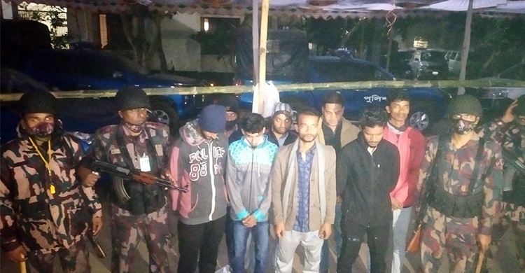 সোনাগাজীতে নির্বাচনী বিধি ভঙ্গের দায়ে আটক ৭৫