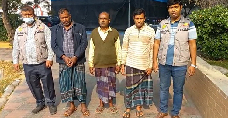 ‘আকাশ মুন্সি ভাই’ সূত্রে গৃহবধূ হত্যার রহস্য উন্মোচন, গ্রেফতার ৩