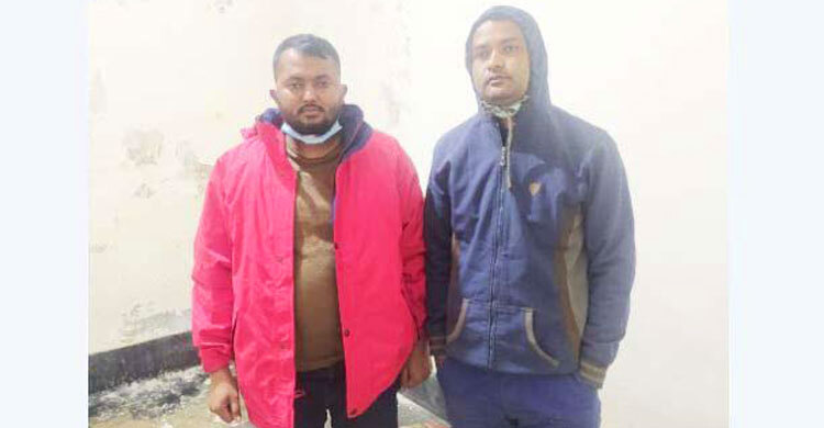 ভুয়া ডিবি পরিচয়ে ছিনতাই, ২ পুলিশ সদস্য গ্রেফতার