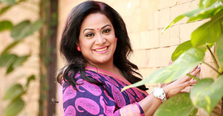এফডিসি থেকে অরুণা বিশ্বাসের ব্যাগ চুরি