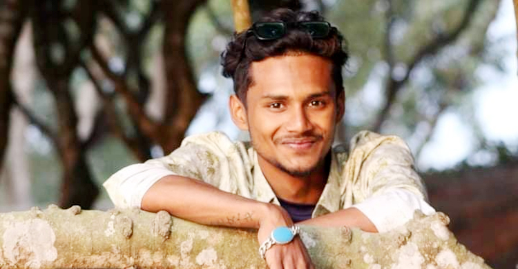 স্কুলছাত্রীর অশ্লীল ছবি ফেসবুকে ছেড়ে চাঁদা দাবি, যুবক গ্রেফতার