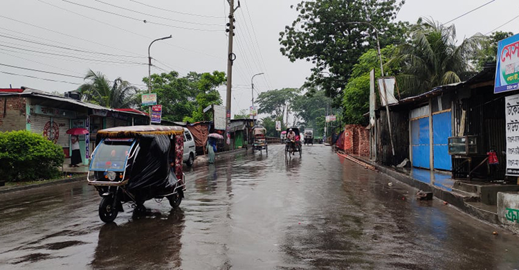ঘূর্ণিঝড় অশনির প্রভাবে বরগুনায় বৃষ্টি