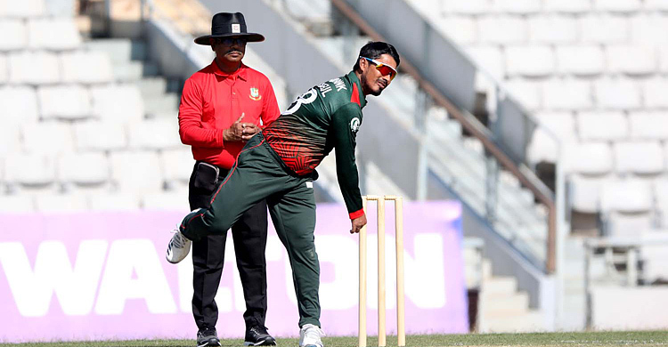 শেষ ম্যাচে দল থেকে বাদ পড়লেন আশরাফুল