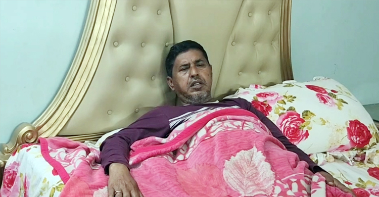 বাসায় ফিরে আসিফ বললেন, ‘মানসিক চাপে সরে গিয়েছিলাম’