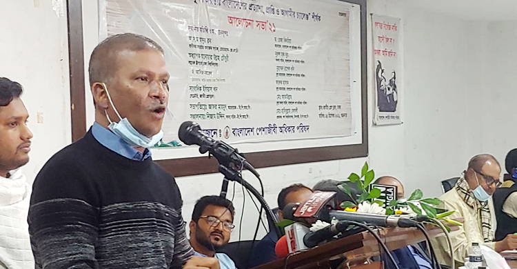 আপনারা এত ভালো হলে ভোটাধিকার ফিরিয়ে দেন: আসিফ নজরুল