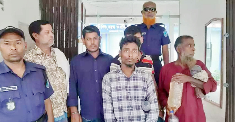 ফরিদপুরে জোড়া খুনের ঘটনায় গ্রেফতার ৪