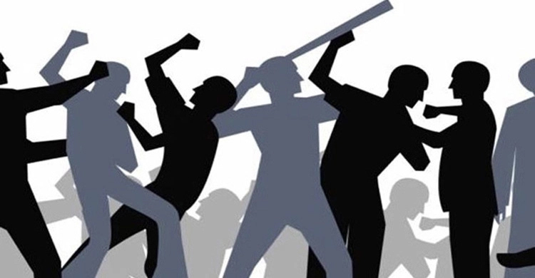 বগুড়ায় ছাত্র অধিকার পরিষদের মিছিলে যুবলীগের হামলা, আহত ১৫