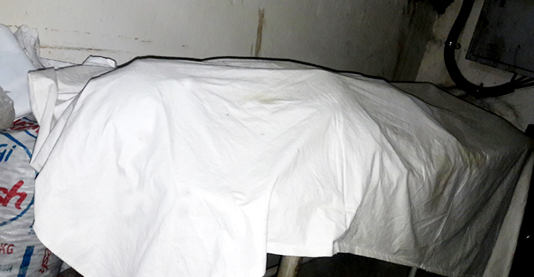 মাকে মারধর করায় বাবাকে পিটিয়ে হত্যা