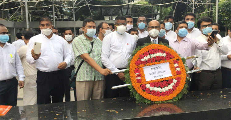 বঙ্গবন্ধুর প্রতিকৃতিতে নতুন অ্যাটর্নি জেনারেলের শ্রদ্ধা