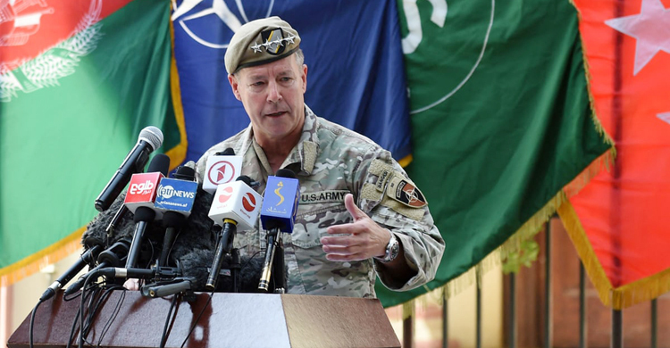 US Afghanistan withdrawal: Top commander steps down