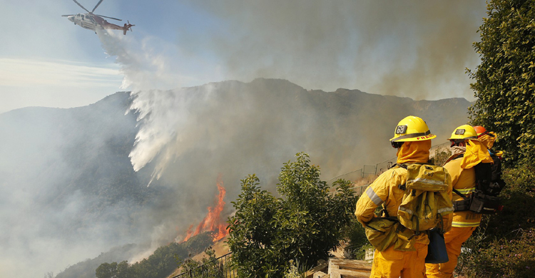 অস্ট্রেলিয়ায় ভয়াবহ দাবানল, আরও ২ জনের মৃত্যু