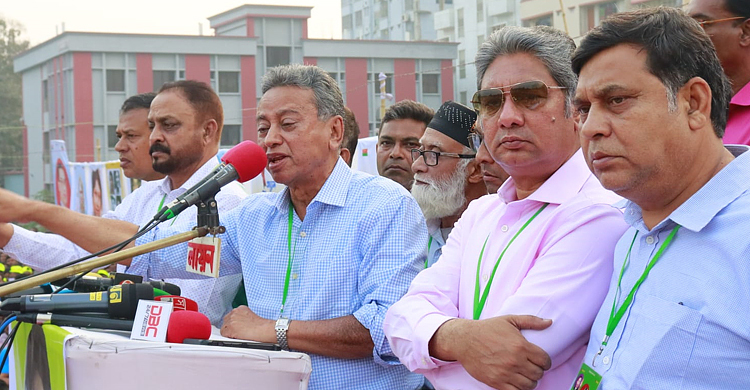 ‘দেশের মানুষ ভোটাধিকার ফিরে পেতে রাস্তায় নেমেছে’