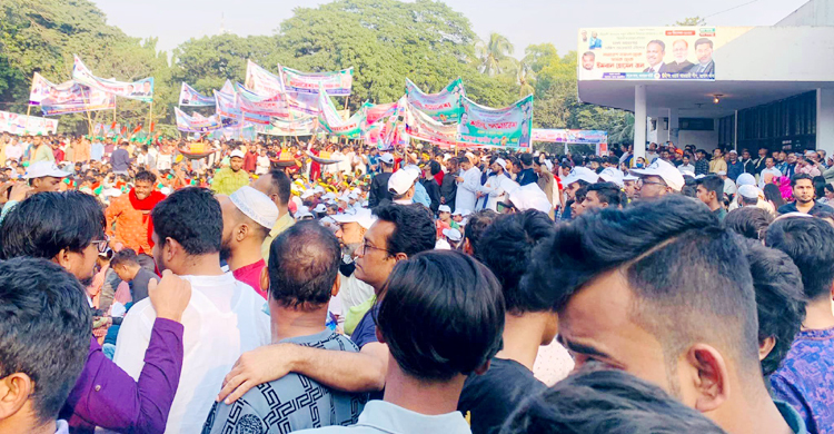 আতঙ্কের মধ্যেও আশ্বস্ত করলো আওয়ামী লীগ