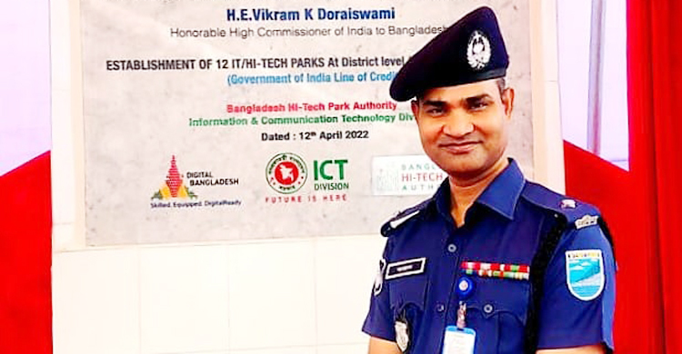 হামলায় আহত মোহাম্মদপুর থানার ওসি হাসপাতালে ভর্তি