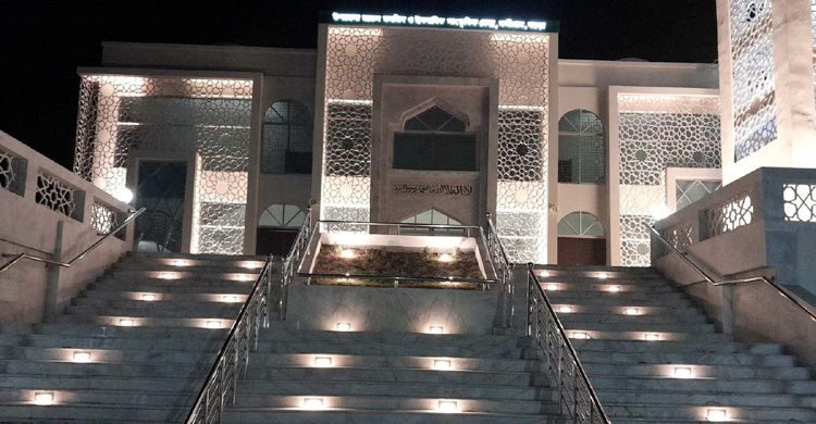 ১২ কোটি টাকা ব্যয়ে নির্মিত নন্দীগ্রাম মডেল মসজিদ উদ্বোধন আজ