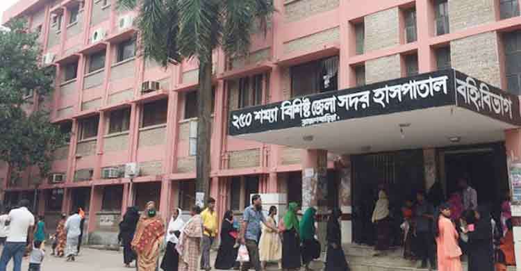 অ্যাম্বুলেন্স সিন্ডিকেটের বলি হলেন বৃদ্ধা ফুলচান