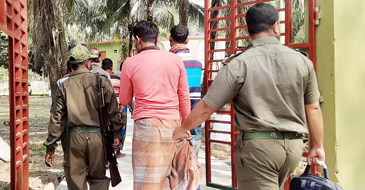 পাশ ছাড়া সুন্দরবনে ঢুকে কারাগারে ১১ জেলে