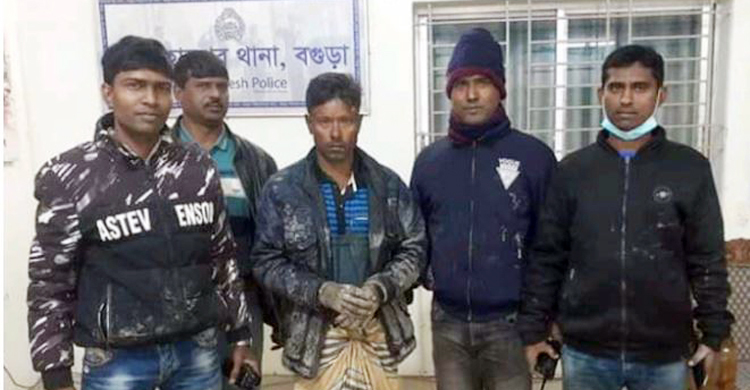 হত্যার ২ বছর পর আসামি গ্রেফতার